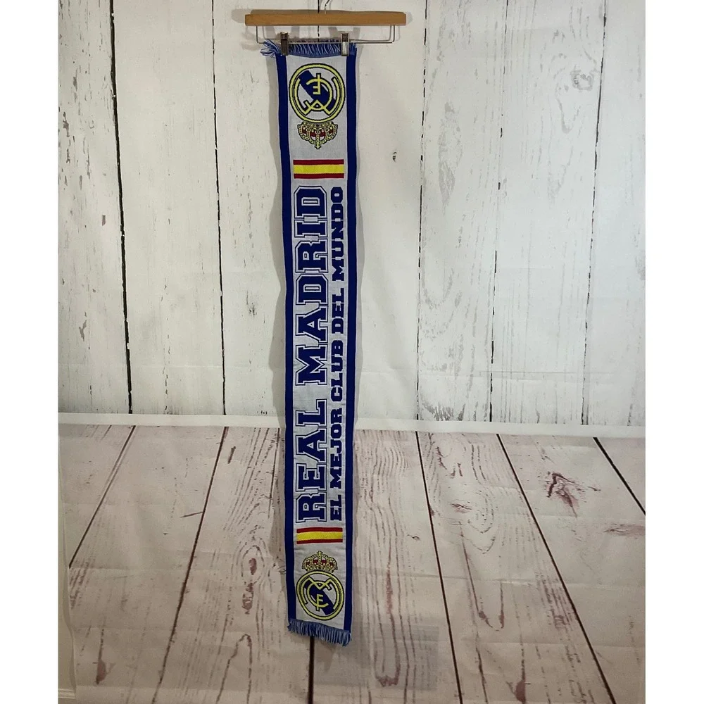 Real Madrid CF Official Soccer Futbol Knit Scarf El Mejor Club Del Mundo Spain